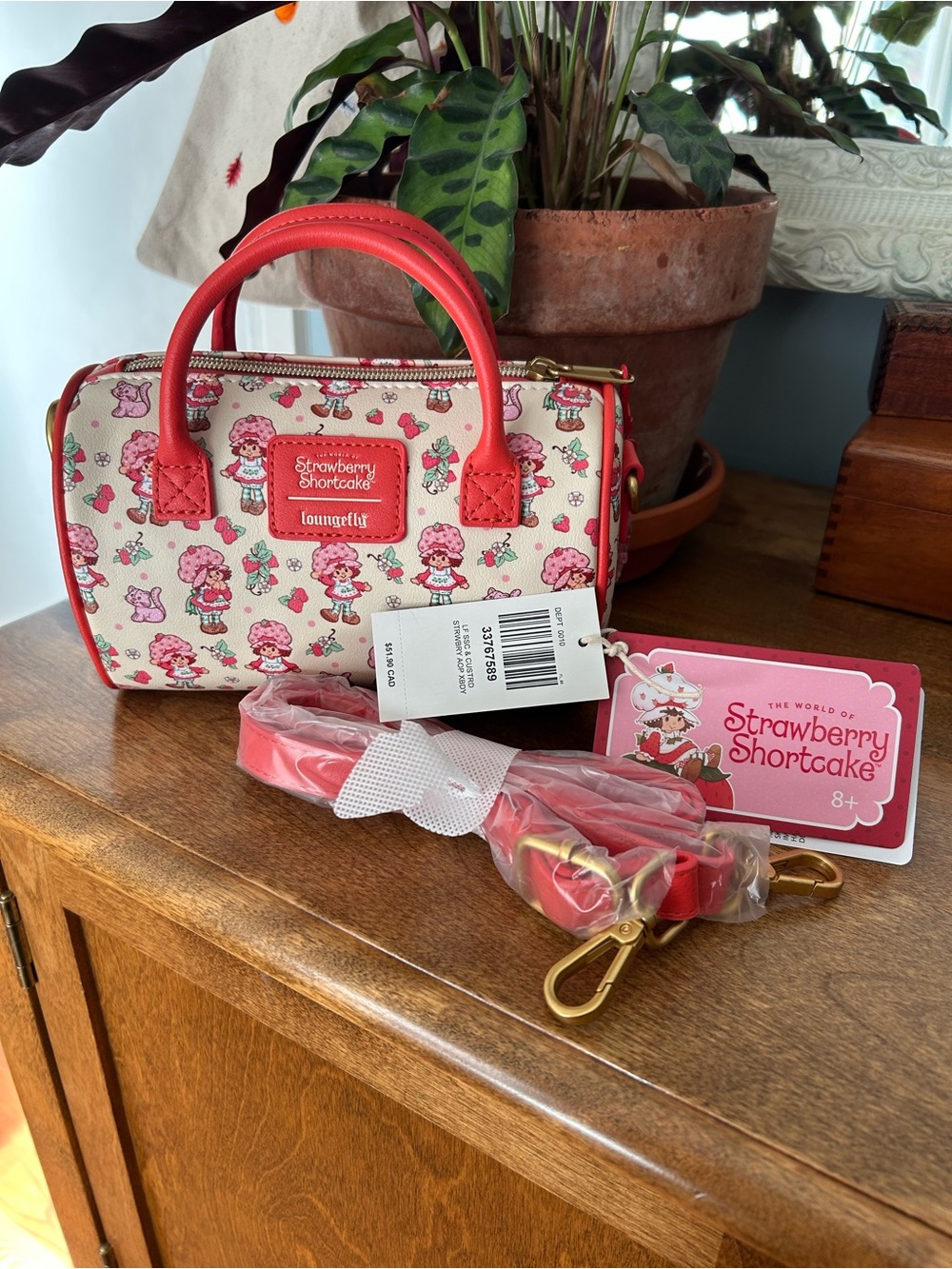 NWT Loungefly Strawberry Shortcake & Custard Mini Crossbody Bowler Bag, RETIRED